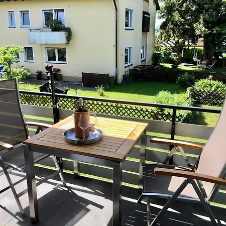 Zoom - Stilvolle Mit Balkon In Ruhiger Umgebung Appartamento *