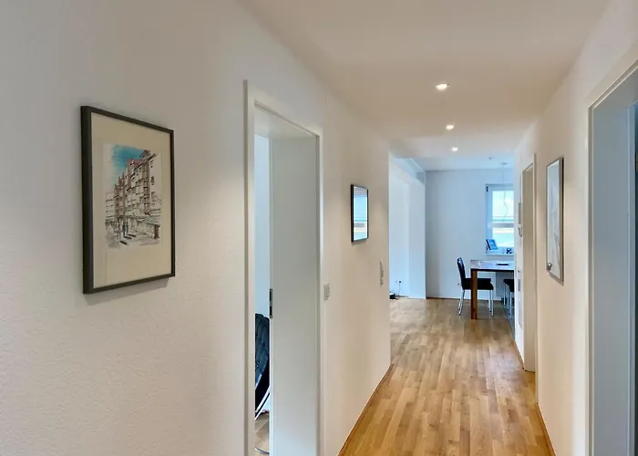 Zoom - Stilvolle Mit Balkon In Ruhiger Umgebung *